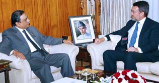 Zardari expects UKs support for socio-economic programs